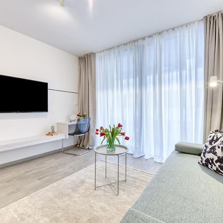 Hica Apartments La Linea Studio Apt With Balcony Dubrovnik Bagian luar foto